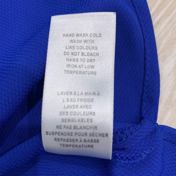 Cleo - Blue Tunic Blouse with cut outs on sleeves. Size Medium. - Picture 7 of 7